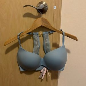 Incredible by Victoria’s Secret Bra